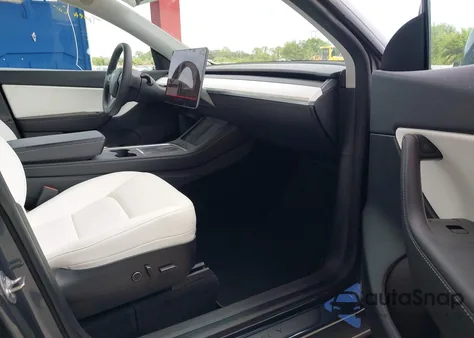 2021 Tesla Model Y Long Range Dual Motor All-Wheel Drive from USA, damaged, VIN 5YJYGAEE3MF144819